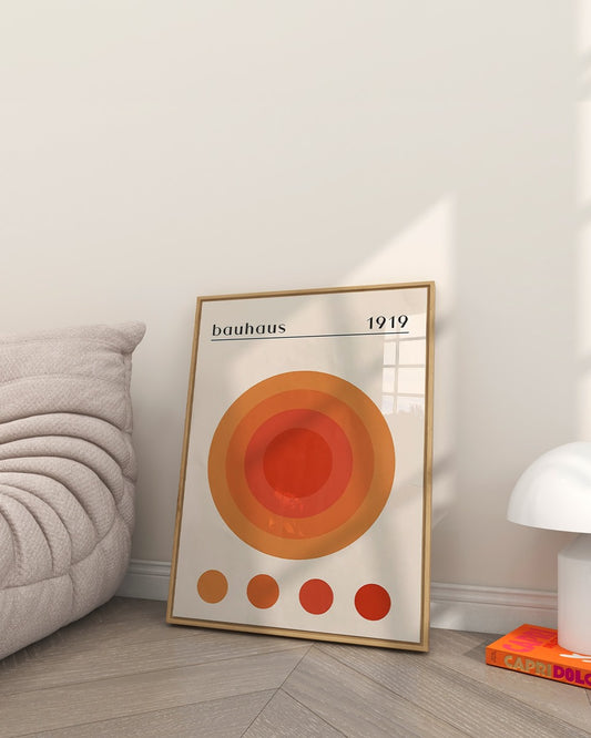 Bauhaus Poster – Gedurfde Oranje en Rood Geometrie